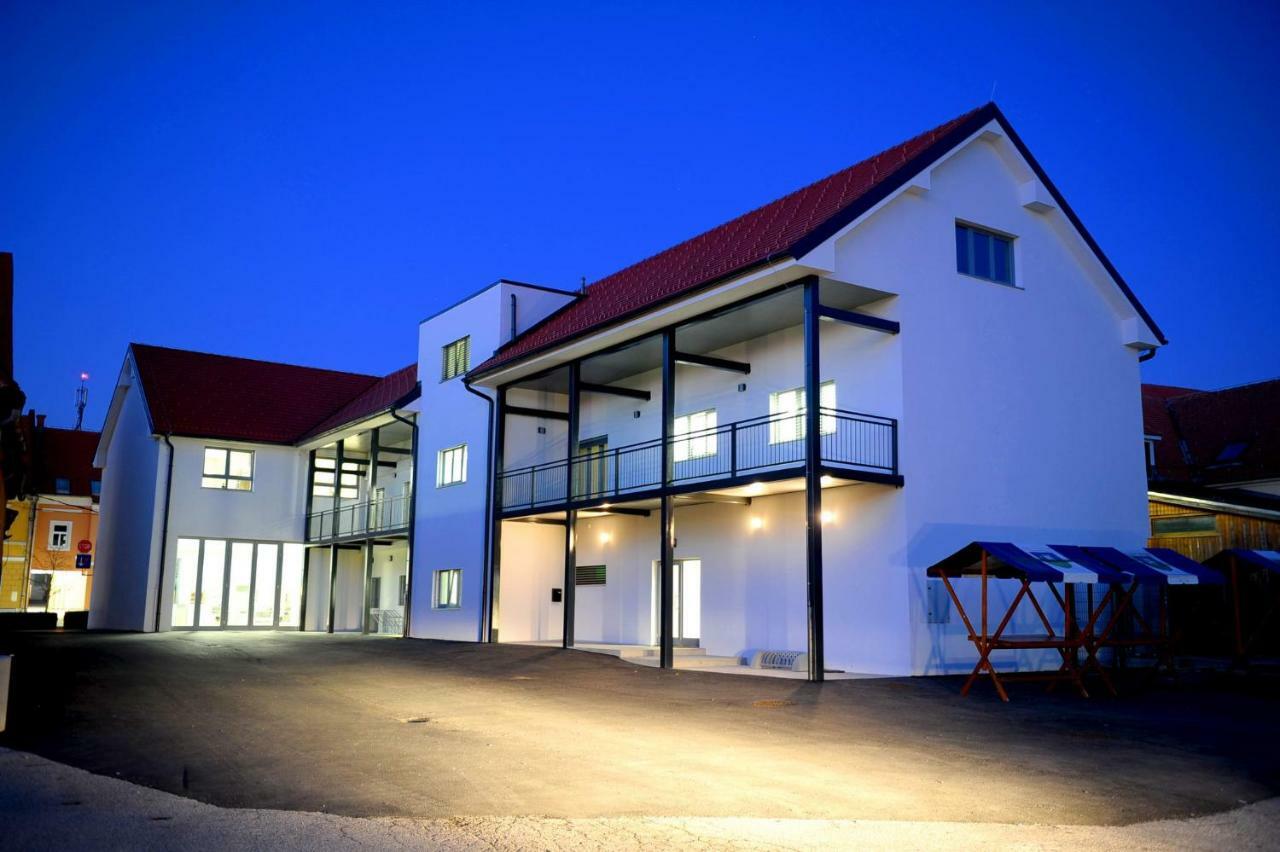 Hostel Ormoz Exterior photo